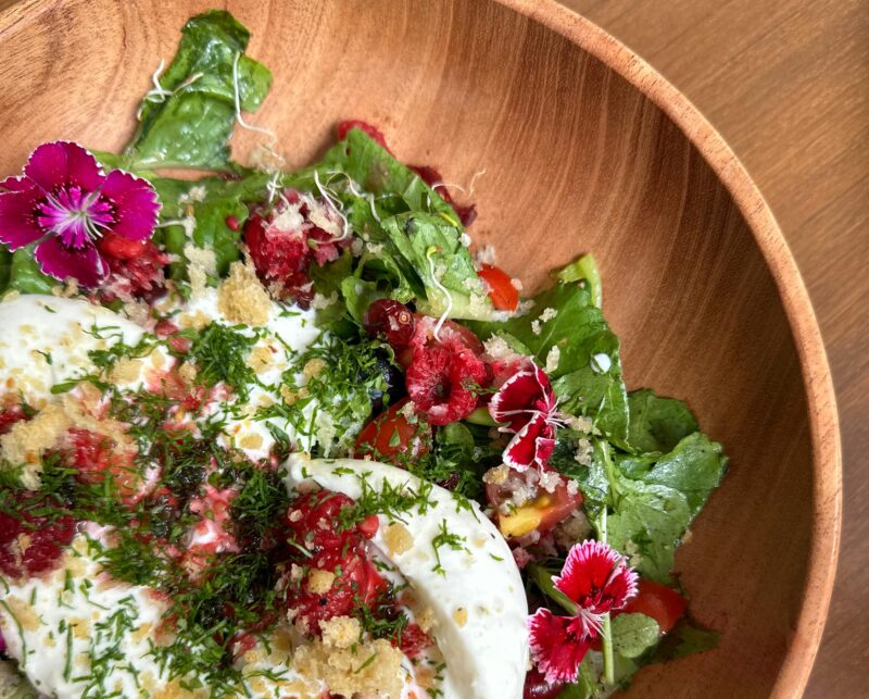 Sante Spa Cuisine launches its seventh outlet at the Royal Opera House.