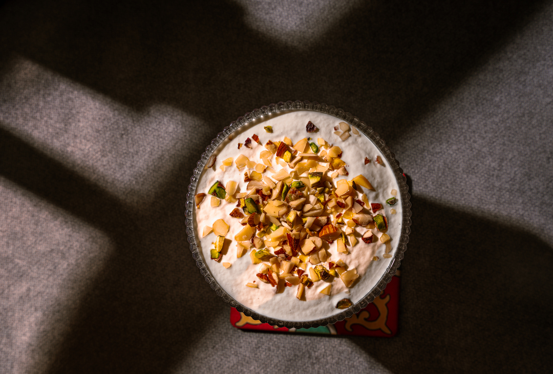 Neighbourhoods of the World. One HOOD